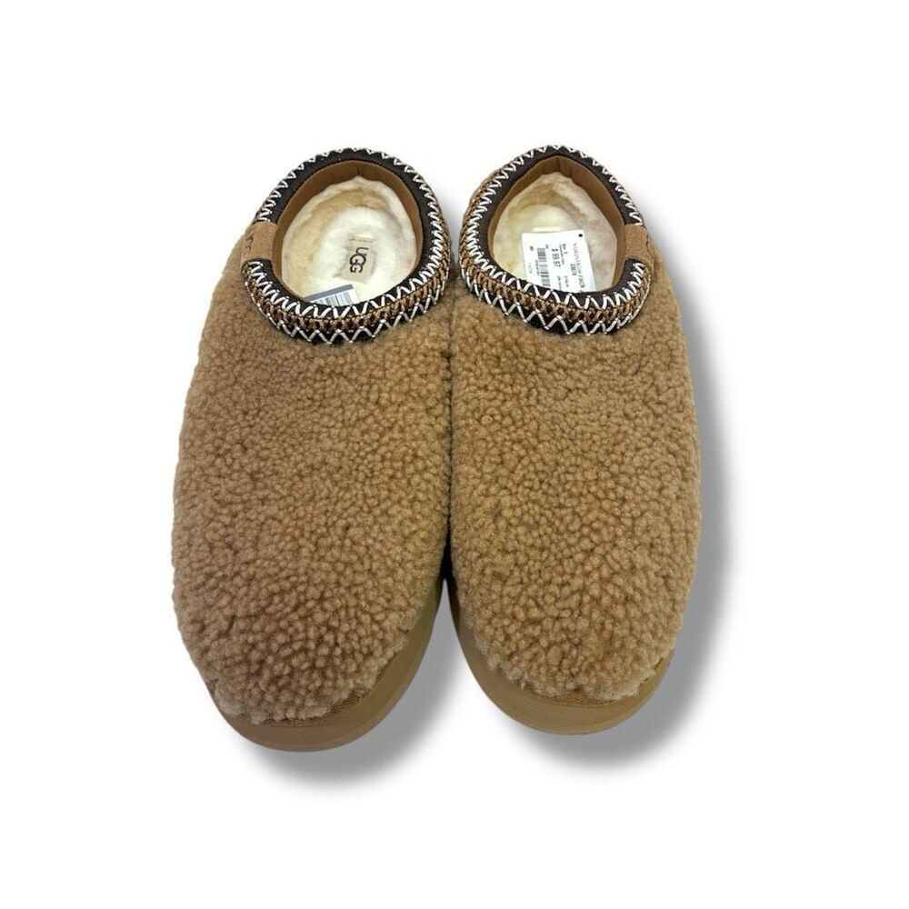 UGG NWOB Tasman Maxi Curly Slipper in Chestnut Size 8